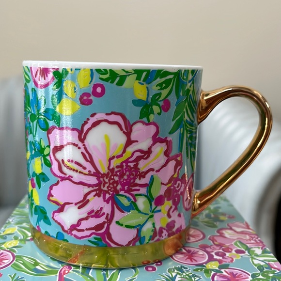 Lilly Pulitzer Seasalt Blue “Fruity Flamingo”Mug  - New - Picture 1 of 10